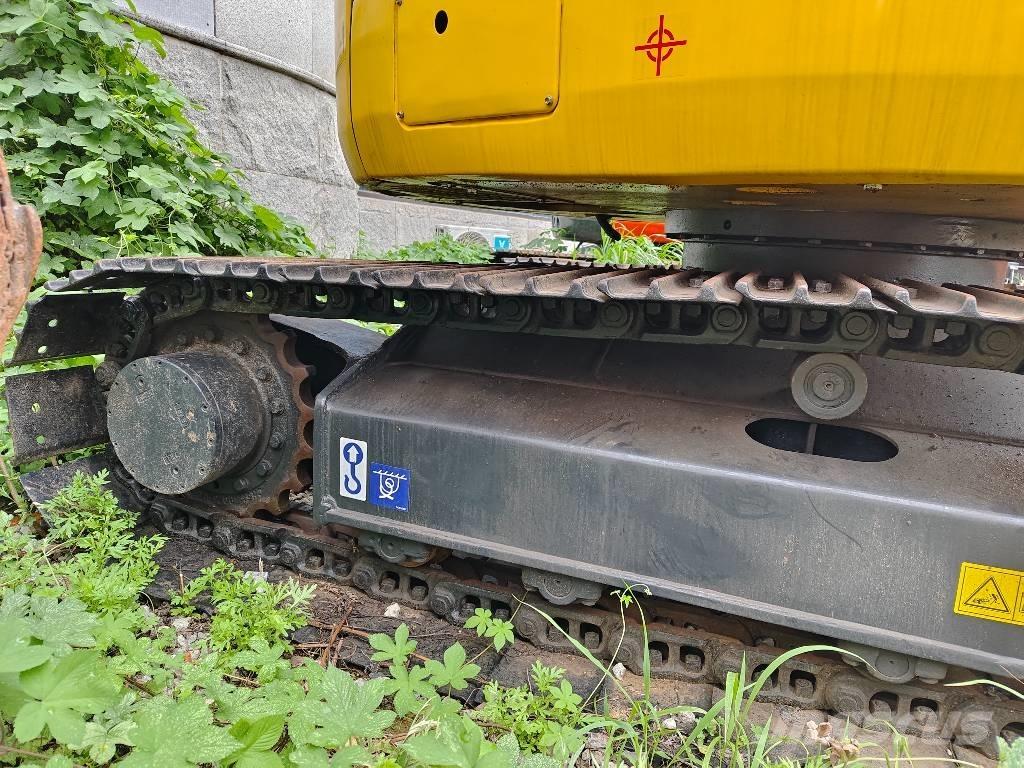 Komatsu PC 78 US Midi rýpadla 7t - 12t