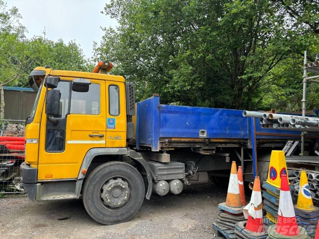 Volvo FL 220 Valníky/Sklápěcí bočnice