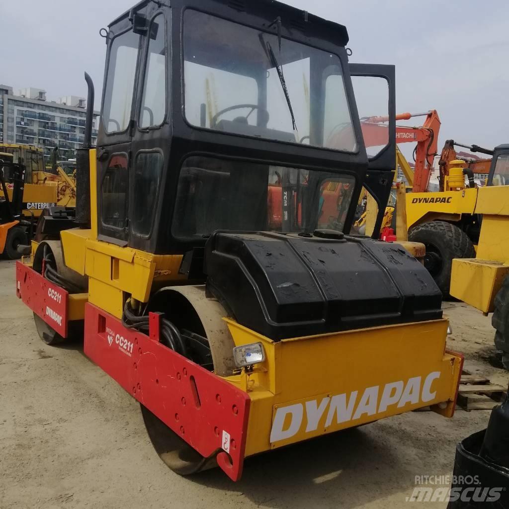 Dynapac CC 211 Tandemové válce