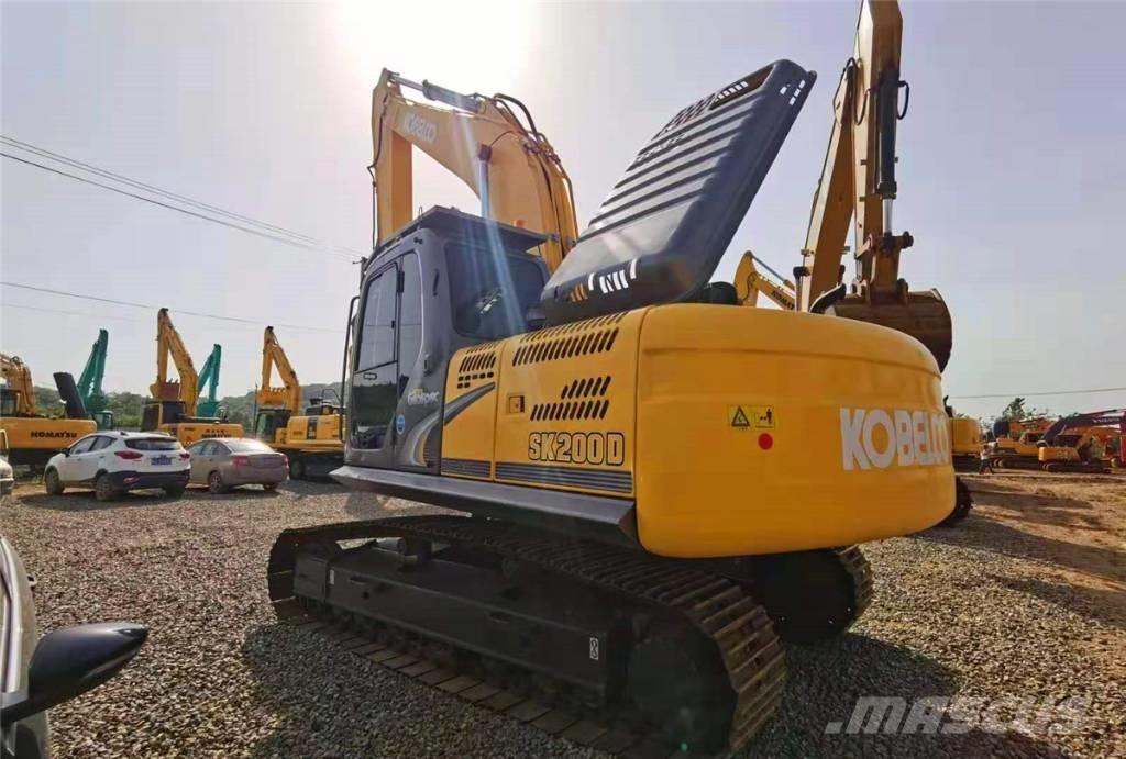 Kobelco SK 200-8 Pásová rýpadla