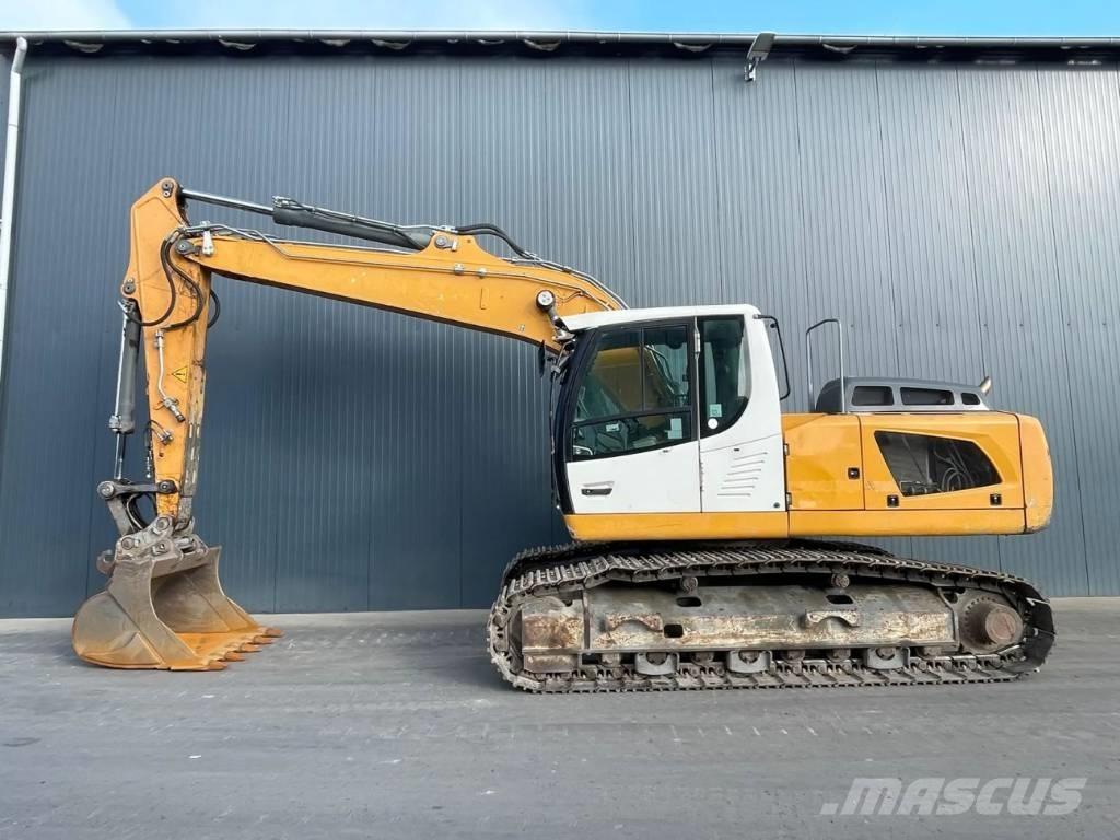 Liebherr R922 SLC Pásová rýpadla