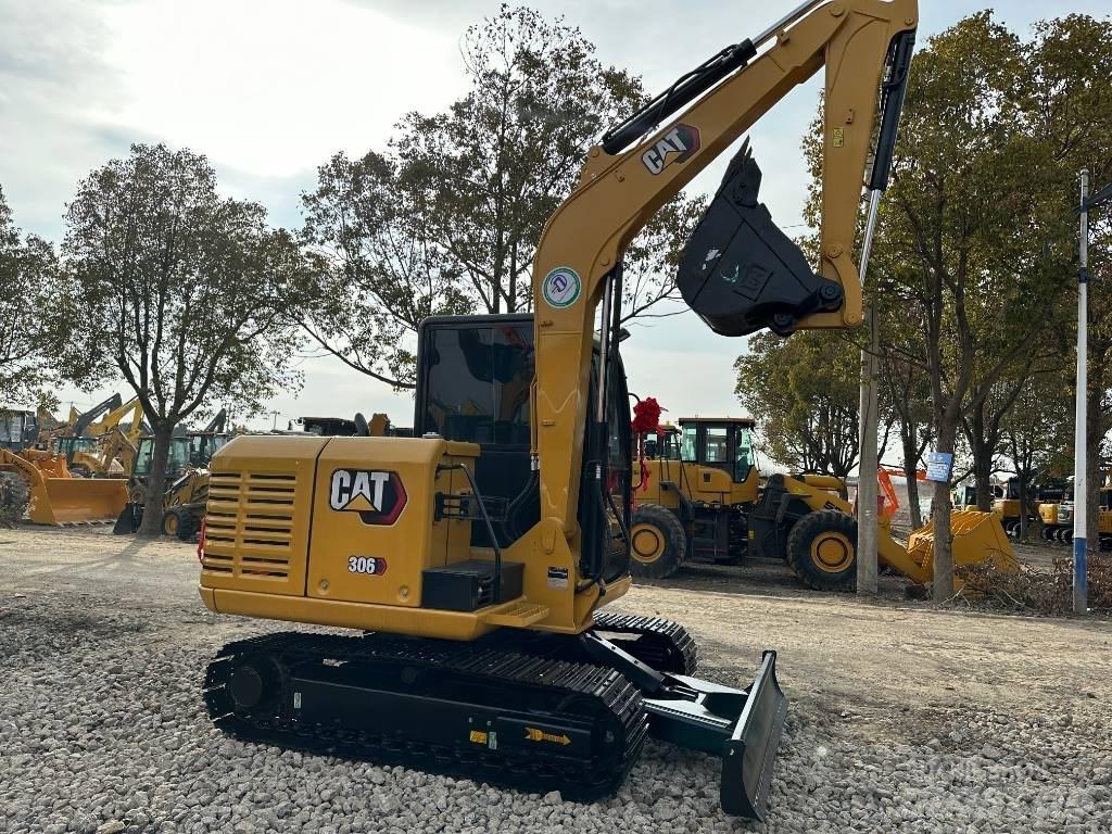 CAT 306E Mini rýpadla < 7t