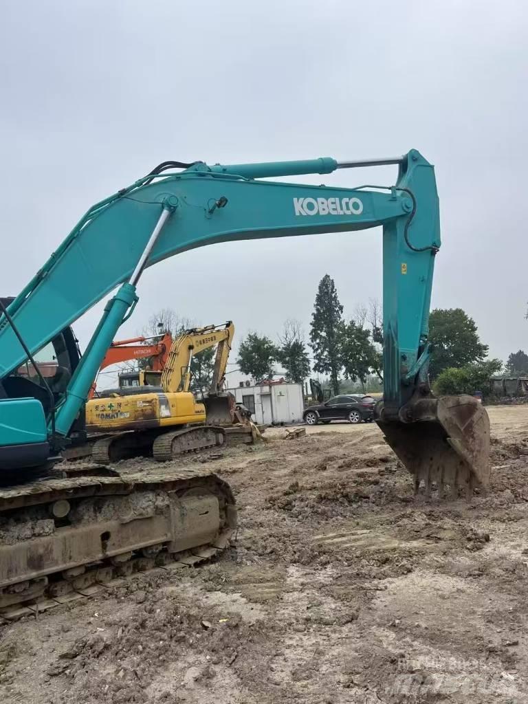 Kobelco SK 350 LC Pásová rýpadla