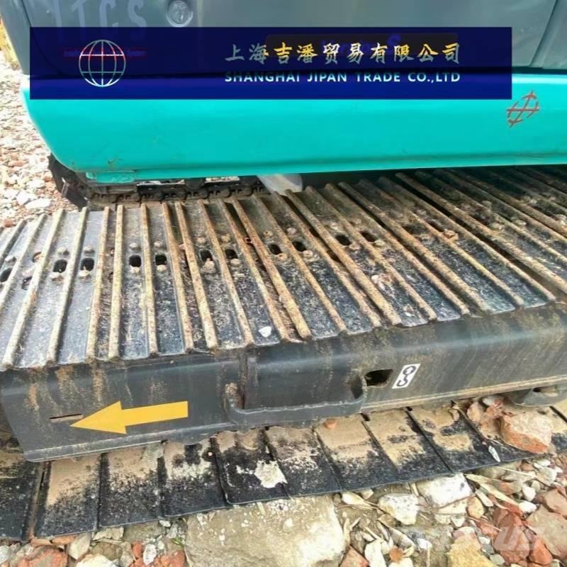 Kobelco SK 135 SR Midi rýpadla 7t - 12t