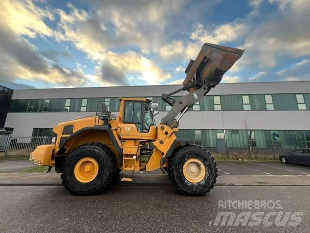 Volvo 180 H Kolové nakladače