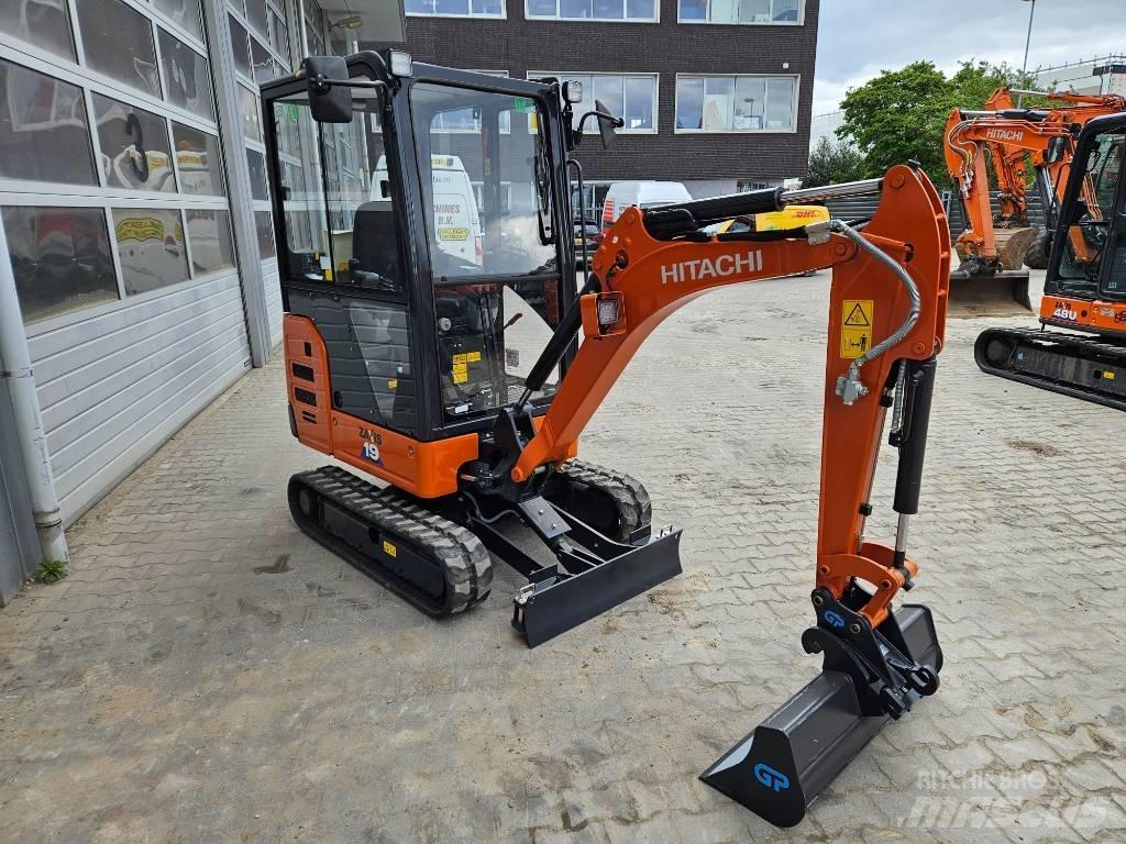 Hitachi ZX19-6 Mini rýpadla < 7t