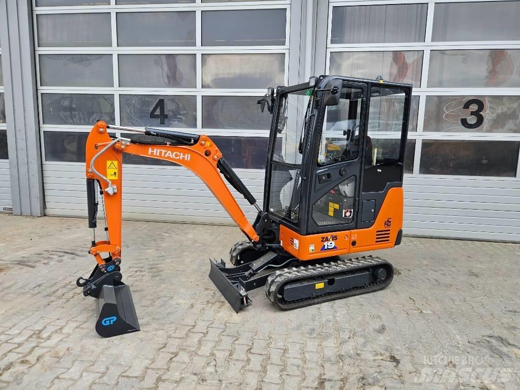 Hitachi ZX19-6 Mini rýpadla < 7t