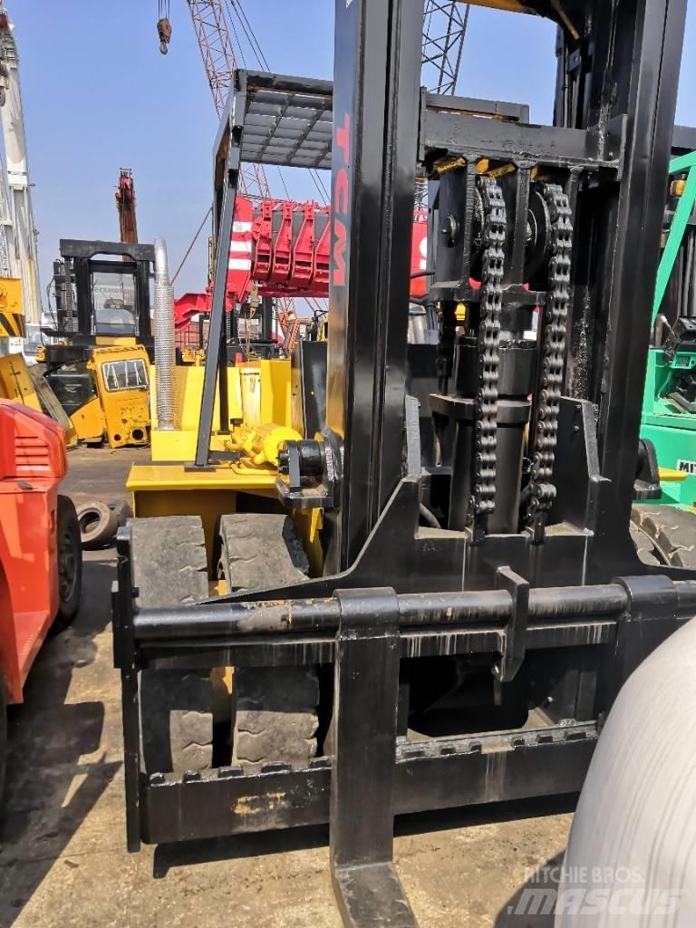 TCM 15 Ton Dieselové vozíky