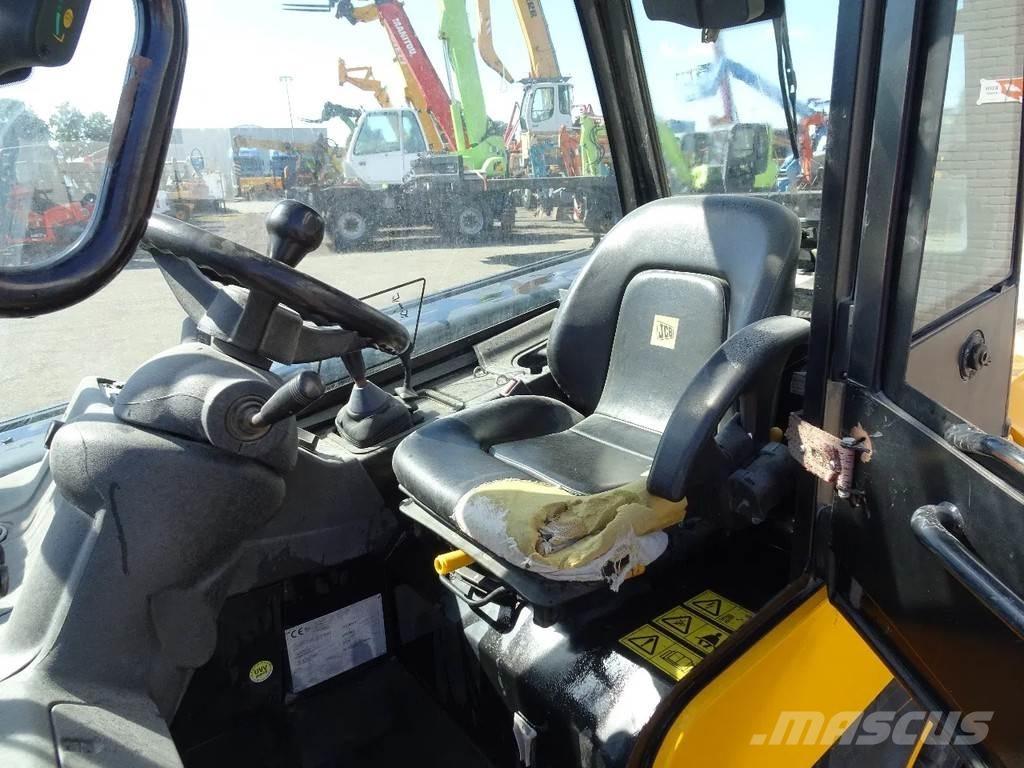 JCB TLT30D Teleskopické manipulátory