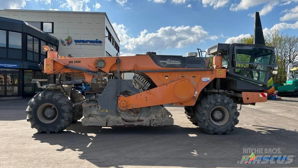 Wirtgen WR2400 Recyklátory asfaltu
