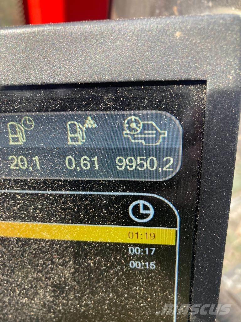 Komatsu 951 Harvestory