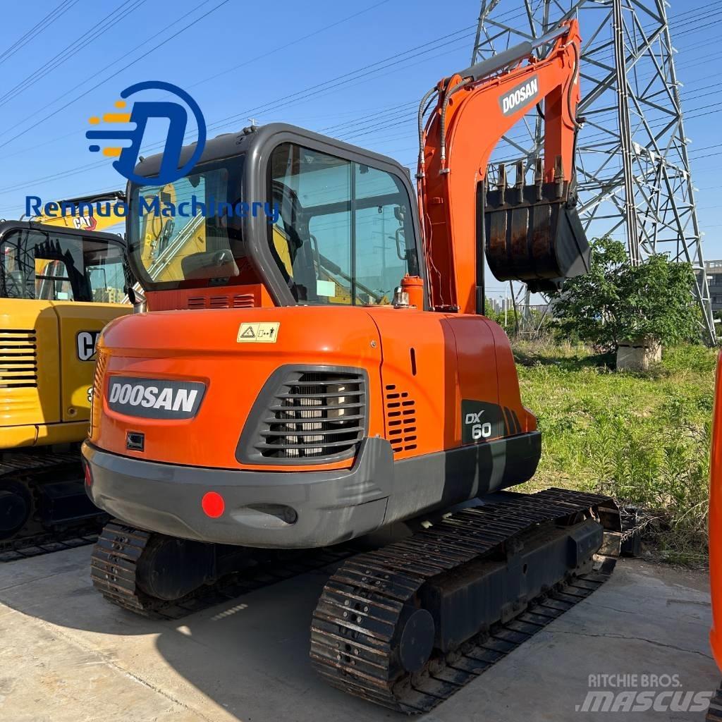 Doosan DX 60 Pásová rýpadla