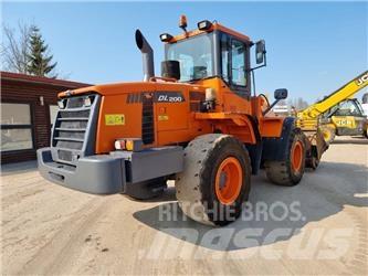 Doosan DL 200 Kolové nakladače