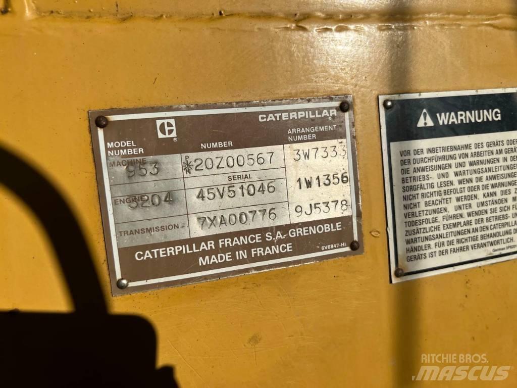 CAT 953 - Ripper Pásové nakladače