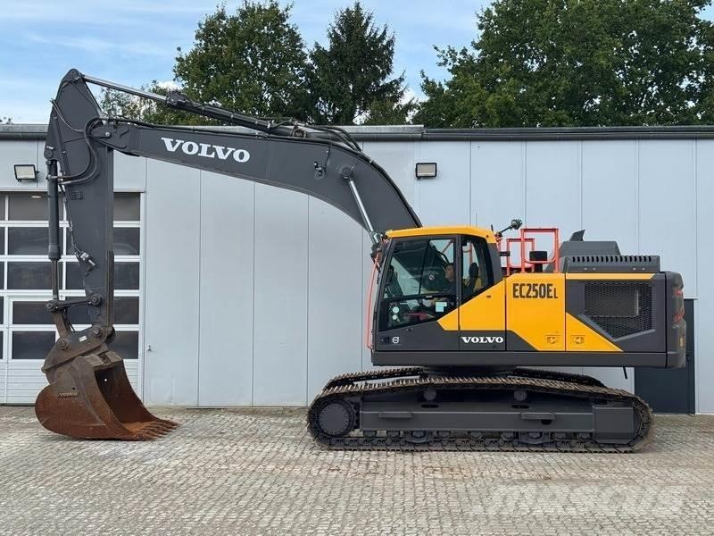 Volvo EC 250 EL Pásová rýpadla