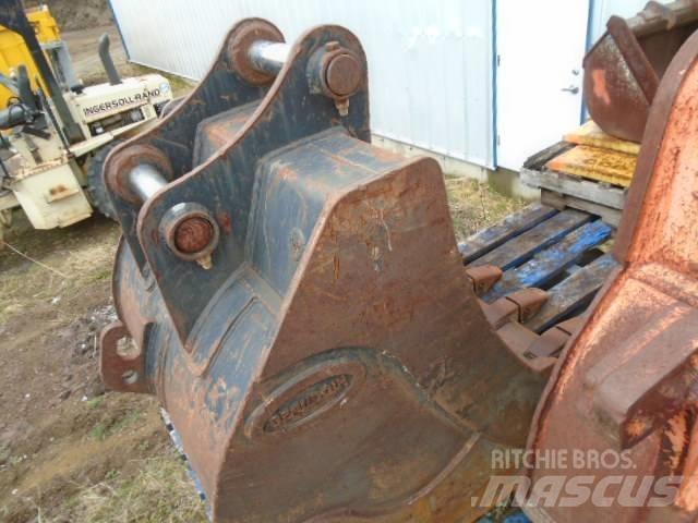 Komatsu PC 200 LC-8 Pásová rýpadla