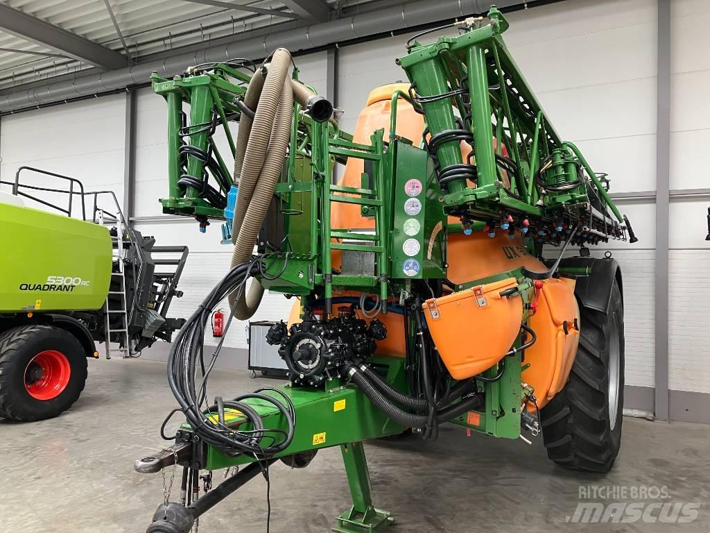Amazone UX 5200 Tažené postřikovače
