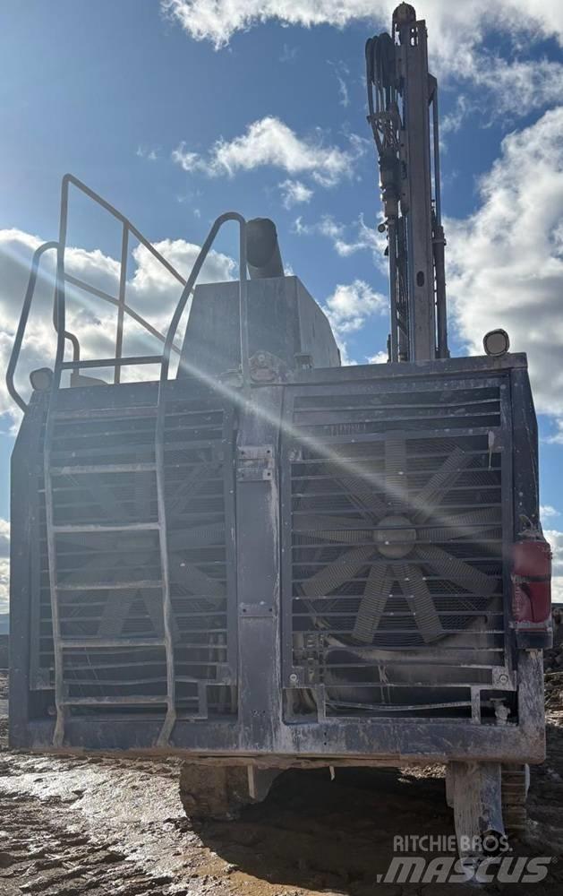 Epiroc Flexiroc D55 Tunelové a podzemní důlní vrtačky