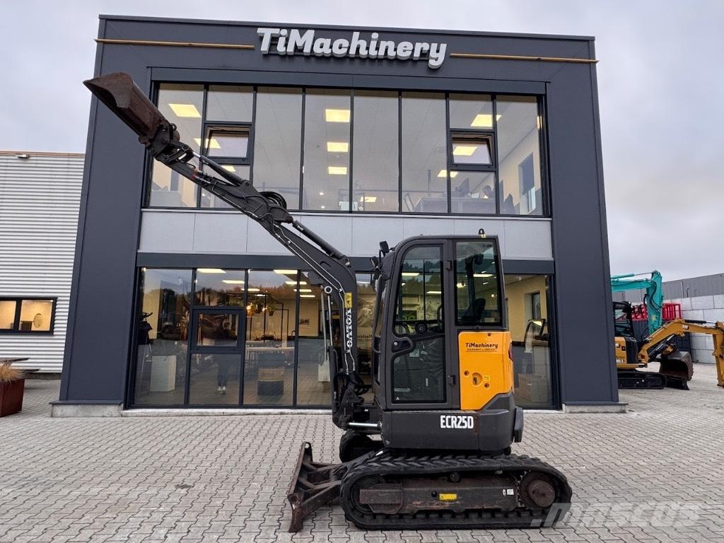 Volvo ECR 25 D Mini rýpadla < 7t