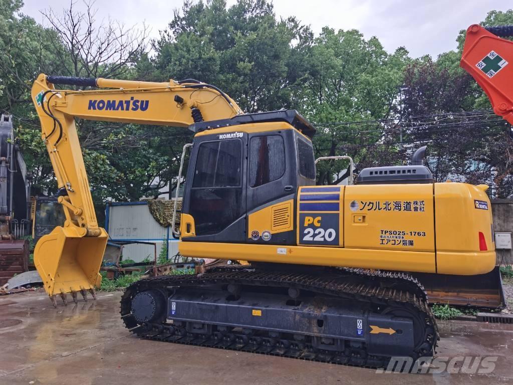 Komatsu PC 220-7 Pásová rýpadla