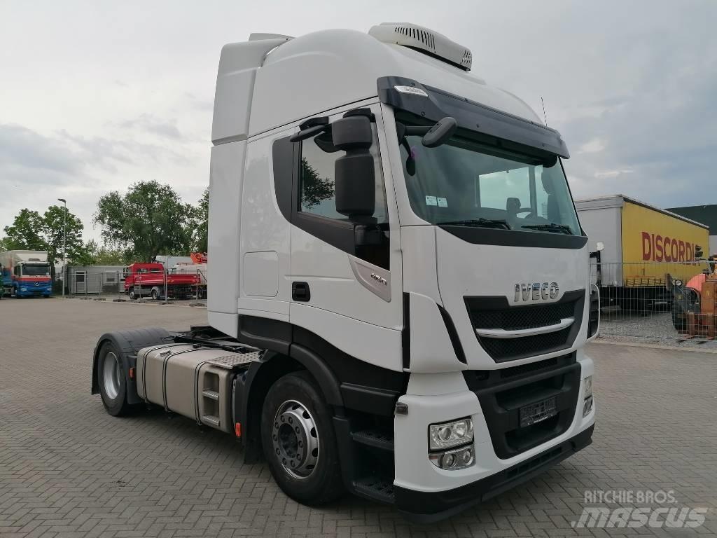 Iveco AS440ST/P Tahače