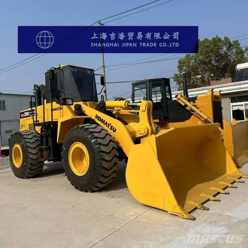 Komatsu WA 380 Kolové nakladače