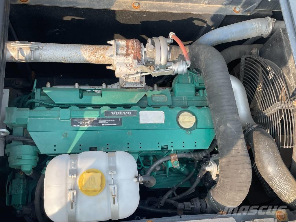 Volvo EC 210 Pásová rýpadla