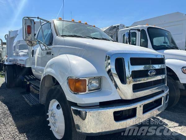 Ford F 750 Popelářské vozy
