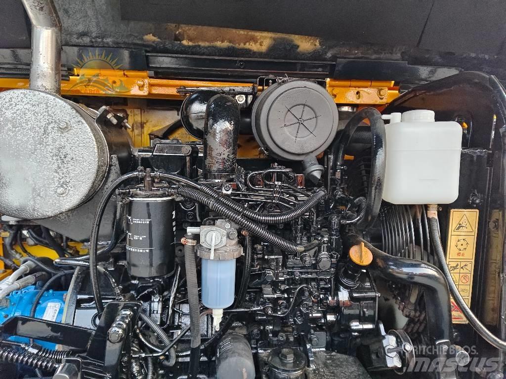 Hyundai R60W Kolová rýpadla