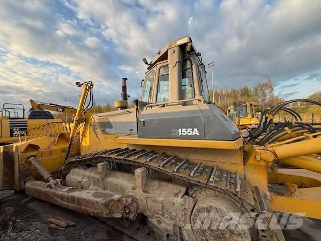 Komatsu D 155 A-3 Pásové dozery