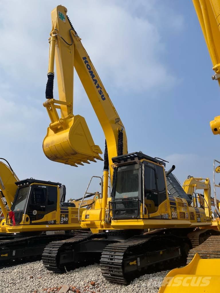 Komatsu PC 200 Pásová rýpadla