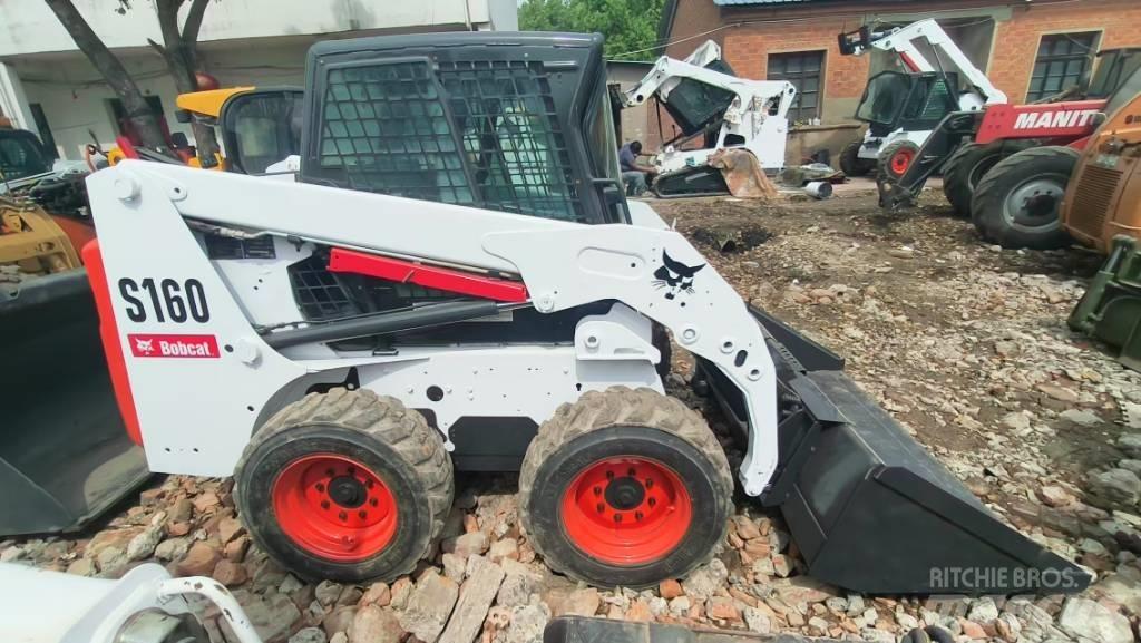 Bobcat S 160 Smykem řízené nakladače