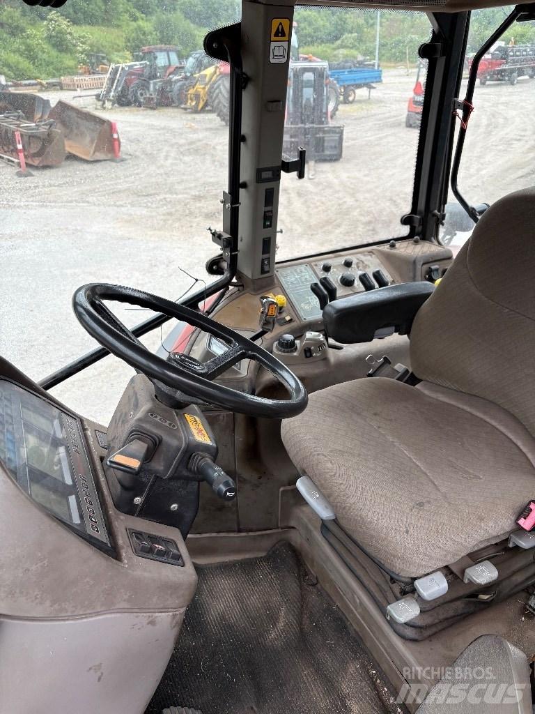 Case IH MXM 155 Pro Traktory