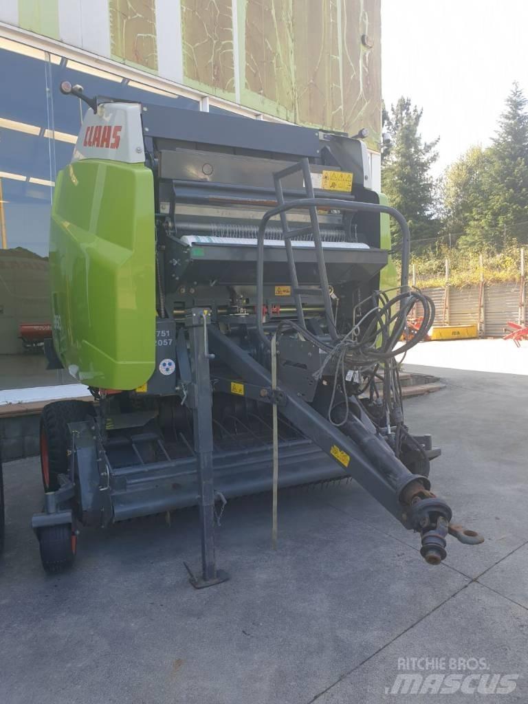 CLAAS Variant 360 Lis na válcové balíky