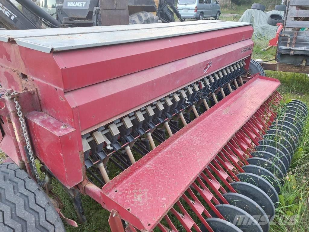 Juko 250 Kombinované secí stroje