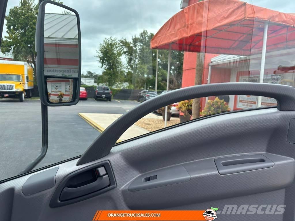 Isuzu NQR Skříňová nástavba