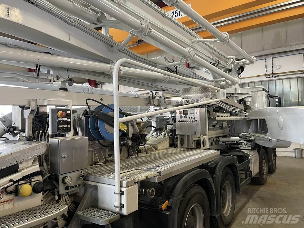 Liebherr THP 37 Nákladní auta s čerpadly betonu