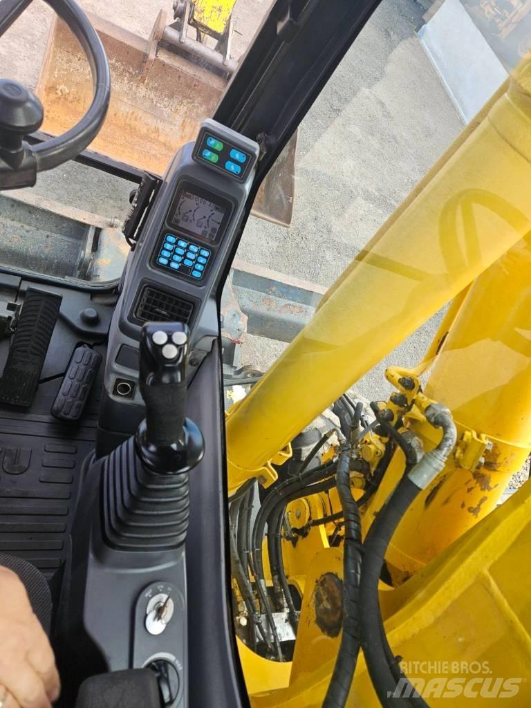 Komatsu PW 160-7 Kolová rýpadla