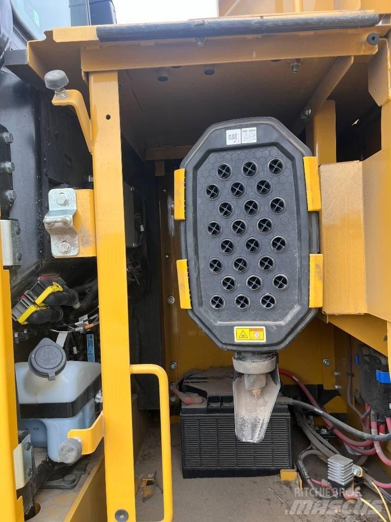 CAT 336 Pásová rýpadla