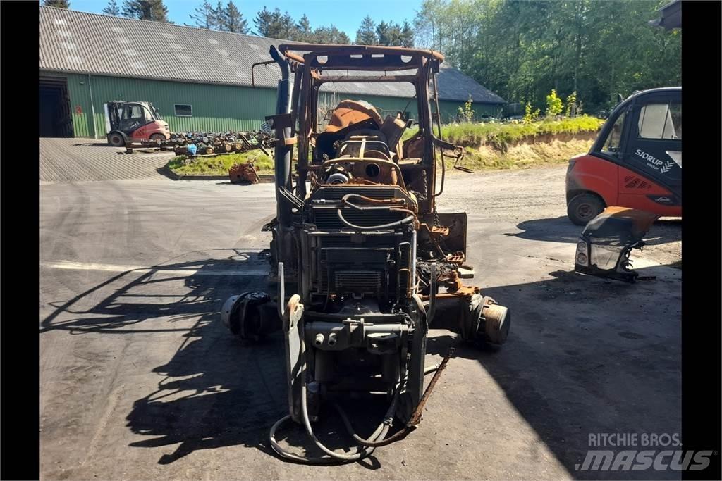 Valtra T203 Traktory