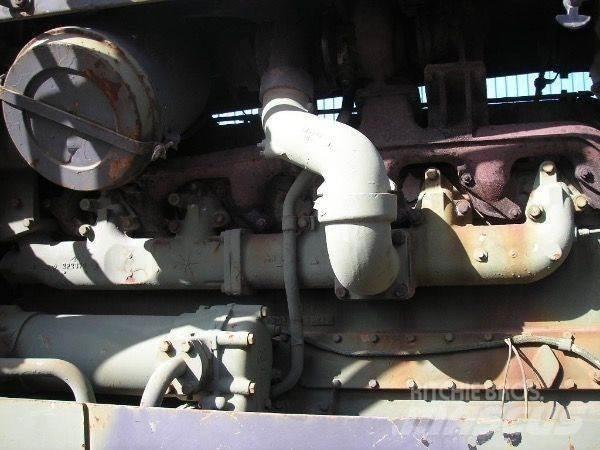 CAT D8K Pásové dozery