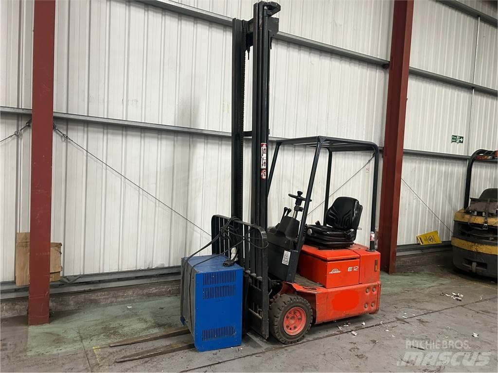 Linde E12Z-02 Akumulátorové vozíky