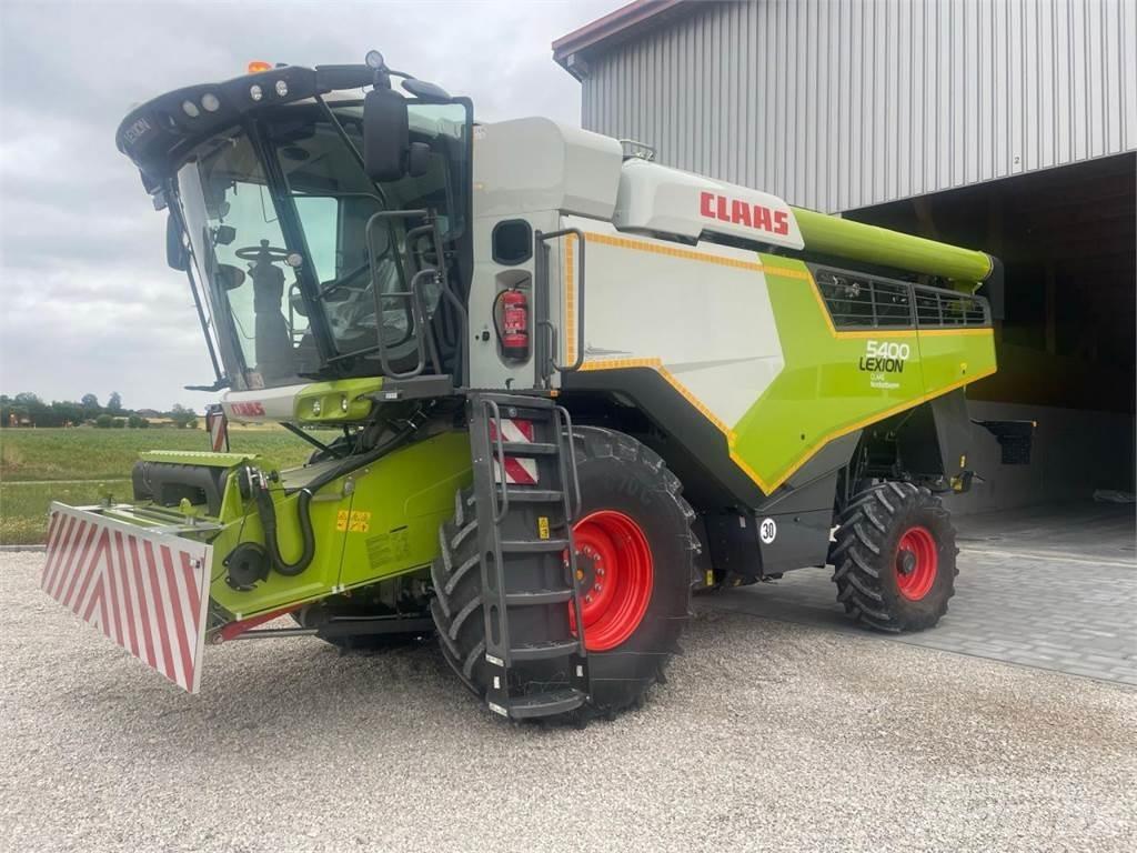 CLAAS Lexion 5400 Sklízecí mlátičky