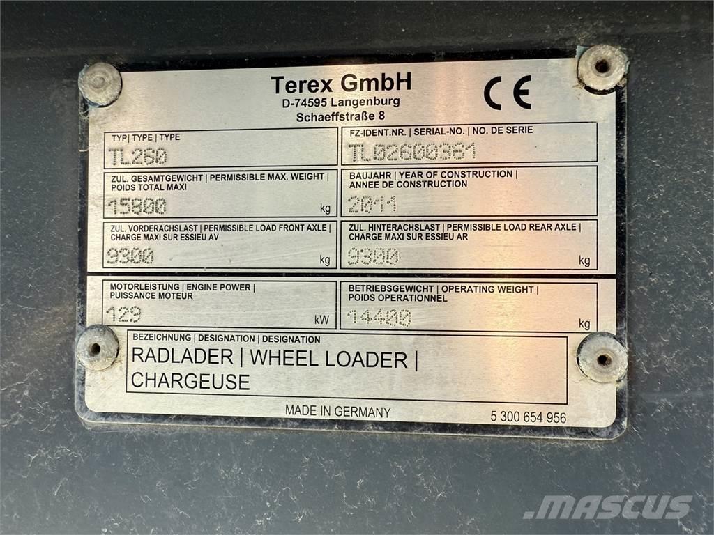 Terex TL260 Kolové nakladače