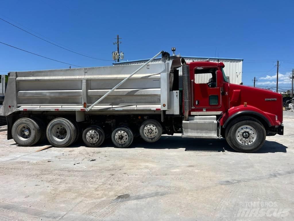 Kenworth T 800 Sklápěče