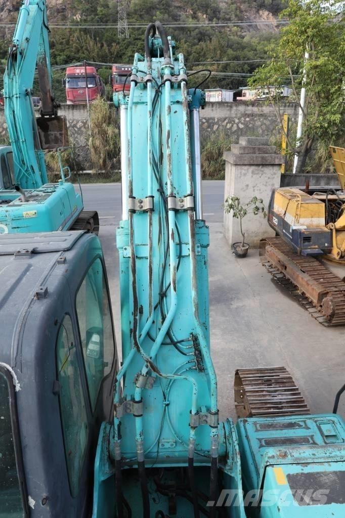 Kobelco SK 210-8 Pásová rýpadla