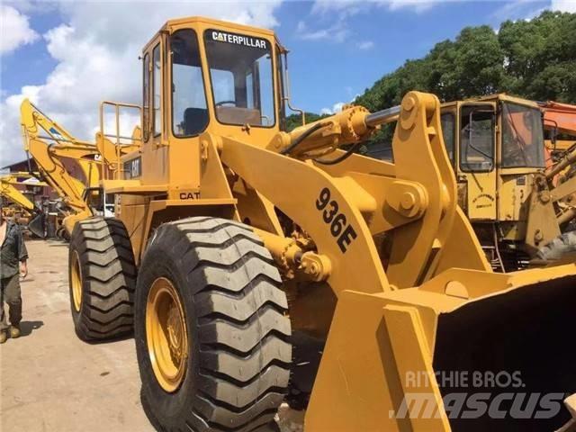 CAT 936 E Kolové nakladače