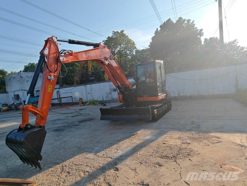 Kubota KX 080-4 CX Midi rýpadla 7t - 12t