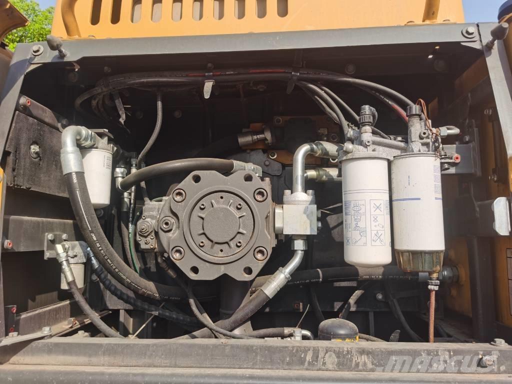 Volvo EC 480 D L Pásová rýpadla