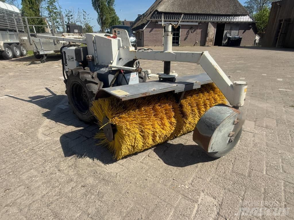 Hatz Veger Zametací stroje